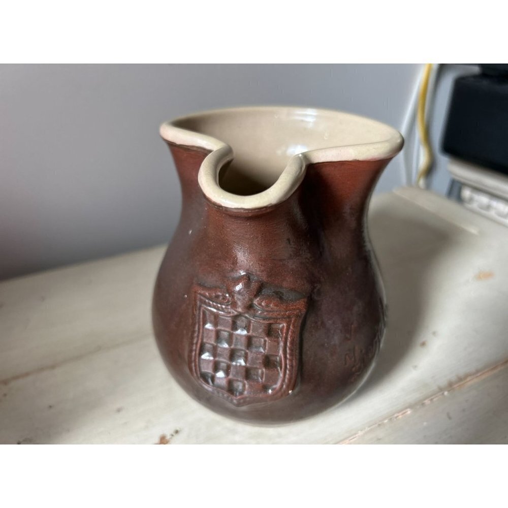 Portuguese Redware Pitcher with coat of arms 5' tall - Picture 13 of 14